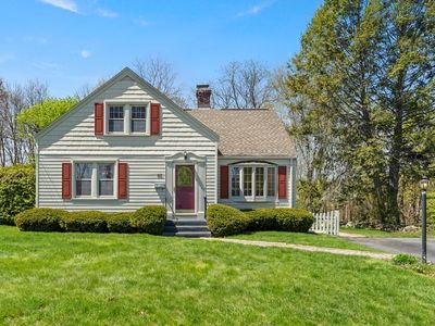 33 Hapgood Rd