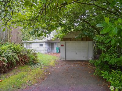 2544 NE 90th Street