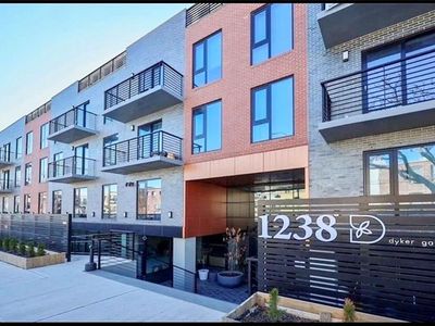 1238 63rd St #328