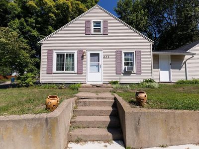 802 AUGUSTA AVENUE