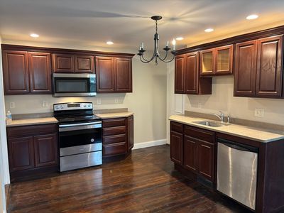 29 Andrew St #2