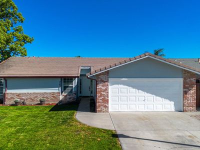743 Range Ct