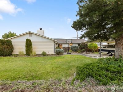 603 N Crestview Drive