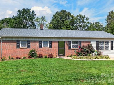 2559 Sweetbriar Cir