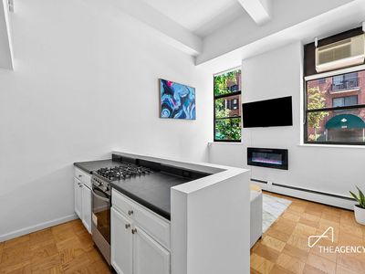 350 E 62nd St APT 1M