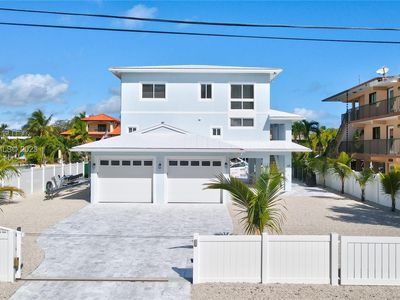 48 S Andros Rd