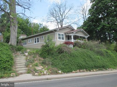 881 Braddock Rd