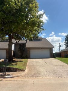 Property at 1318 Summerton Pl, Yukon, OK