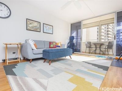 780 Amana St APT 707