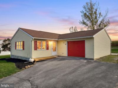 52 Sedgwick Dr