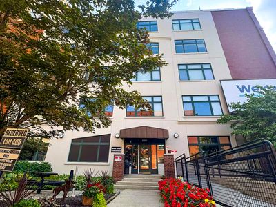 600 Monroe Ave NW APT 406