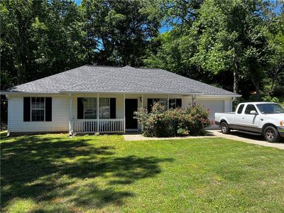 Property at 7235 Hummingbird Ln, Winston, GA
