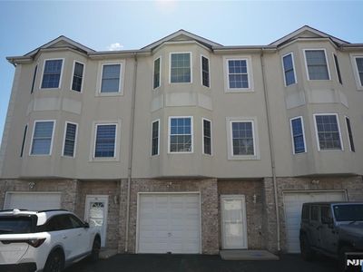 66 Terhune Ave APT 14