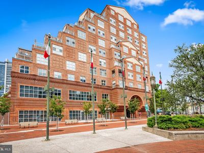 250 President St UNIT 613