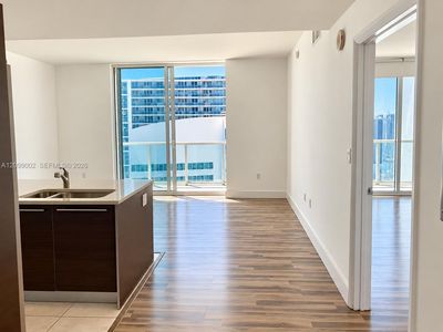 1900 N Bayshore Dr APT 3607