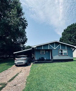 Property at 1005 Cottage Ln, Dexter, MO