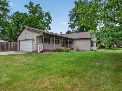 5580 Tamarix Ln