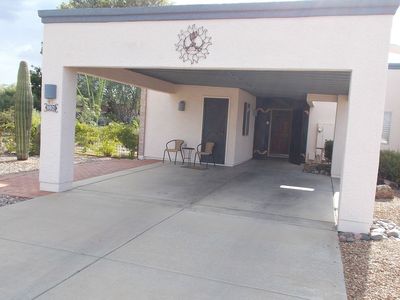 992 W Camino Del Arrendajo