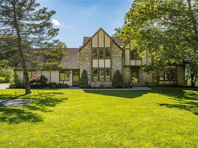 237 W Bloomfield Rd