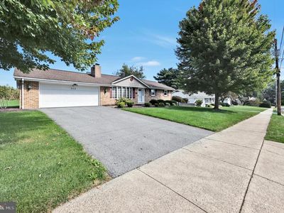 Property at 313 Park View Dr, Manheim, PA