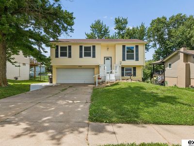 6323 Read St