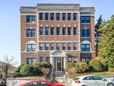 4 Chiswick Rd APT 34