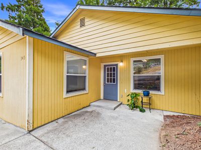 345 Evergreen Ave