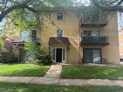 7032 W O'Connell Dr #1E