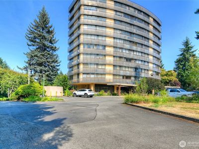 1910 Evergreen Park Drive SW #303