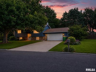 210 Dutch Ln