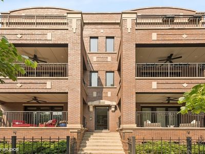 3946 N Hoyne Ave APT 3N