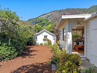 40 - 42 Arenal Avenue