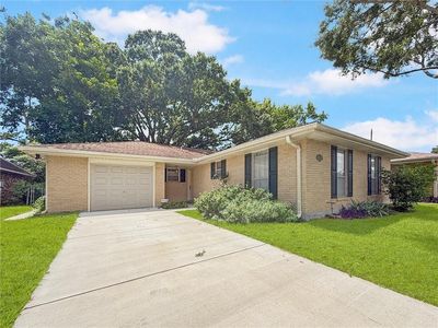 Property at 740 Deerfield Rd, Gretna, LA