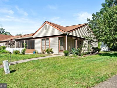 668 Farrington Ct