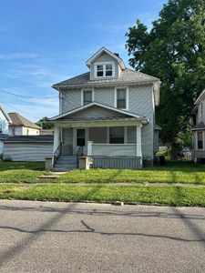 138 W Mark St