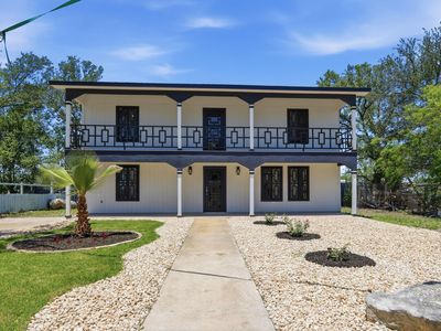 143 Stony Point Dr
