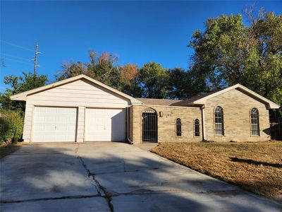 1801 Burnt Oak St