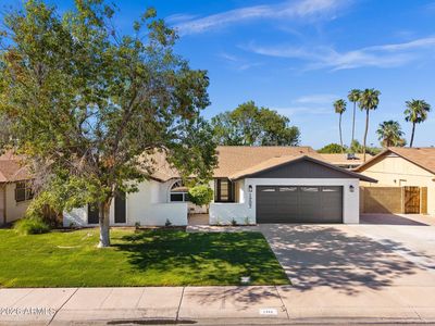 1202 W LOUGHLIN Drive