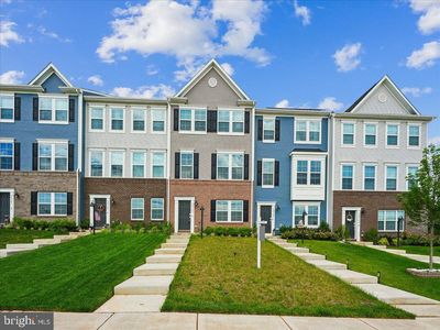 20145 Stonehaven Ave