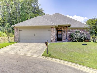 106 Merlin Cir