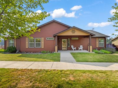 534 NE Brookstone Dr