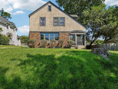 207 Aberdeen Dr