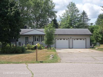 5127 Arbor Ln