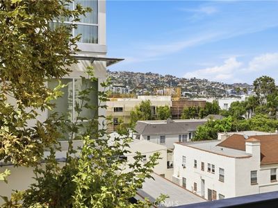 450 N Palm Dr Unit 407