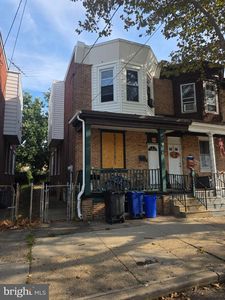240 3rd St