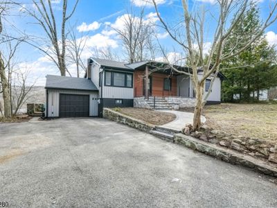 132 Upper High Crest Dr