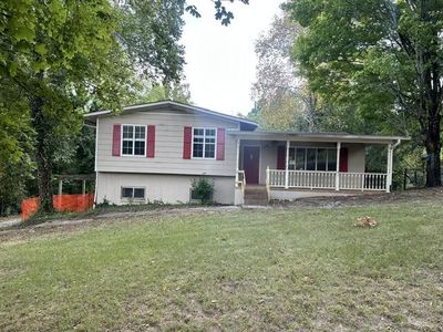 18 Alpine Dr
