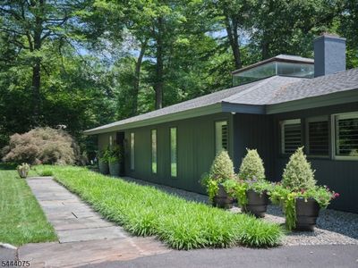 35 Raven Rock Rd