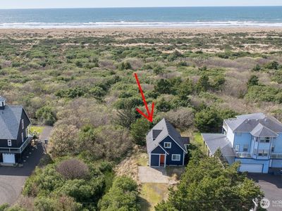 571 Sand Dune Avenue SW