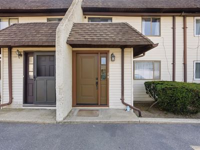 Property at 88 E Valley Stream Boulevard #6, Valley Stream, NY